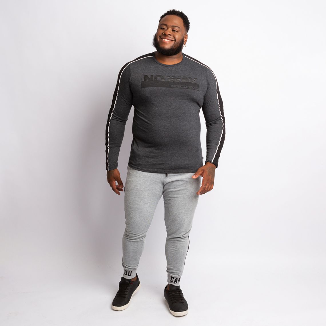 camiseta plus size masculina nike
